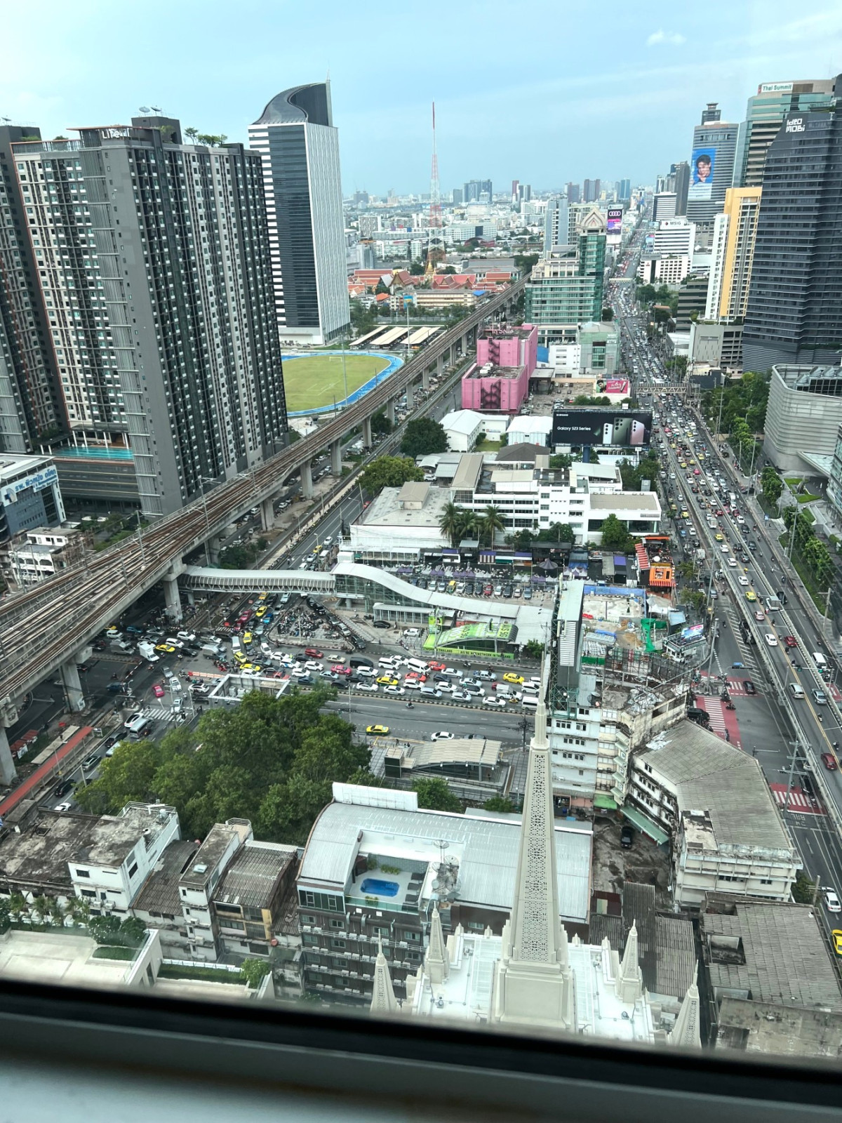 The Address Asoke | 🚝 MRT เพชรบุรี #HL