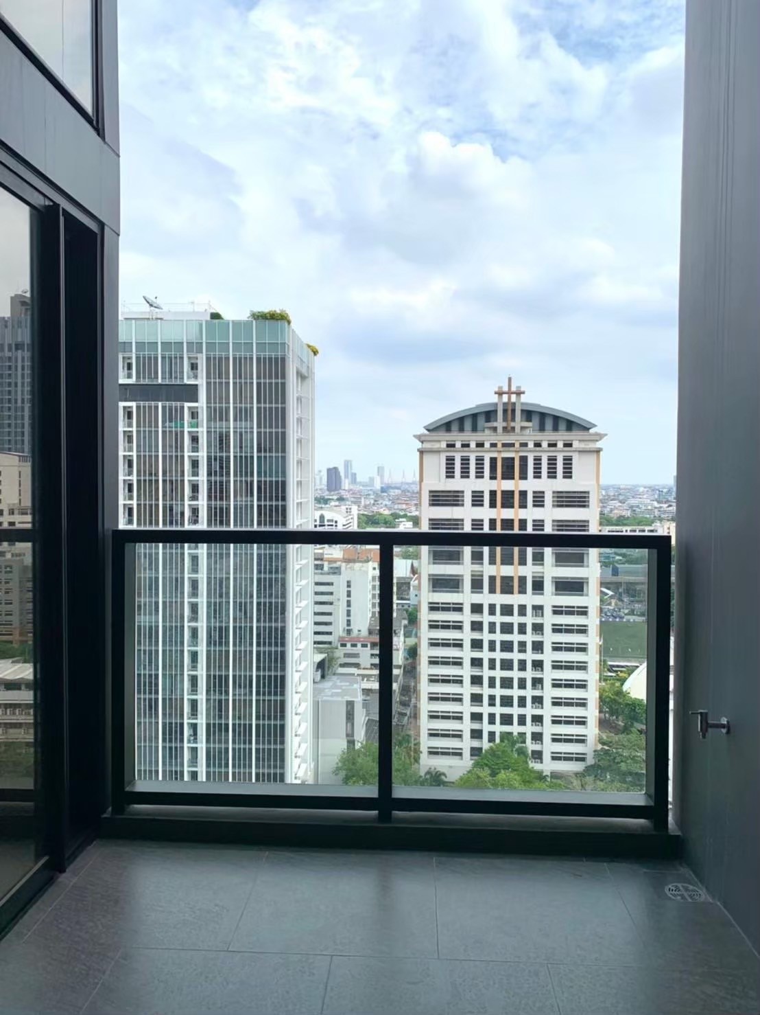 The Lofts Silom | 🚝ใกล้ BTS สุรศักดิ์ | HL